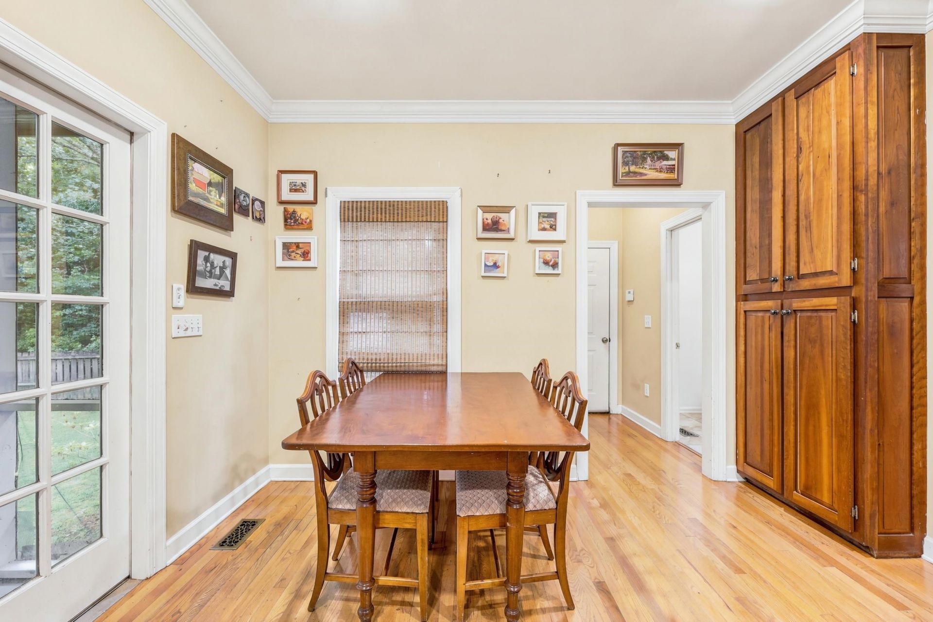 329 Great Lakes Rd.  Photo 12