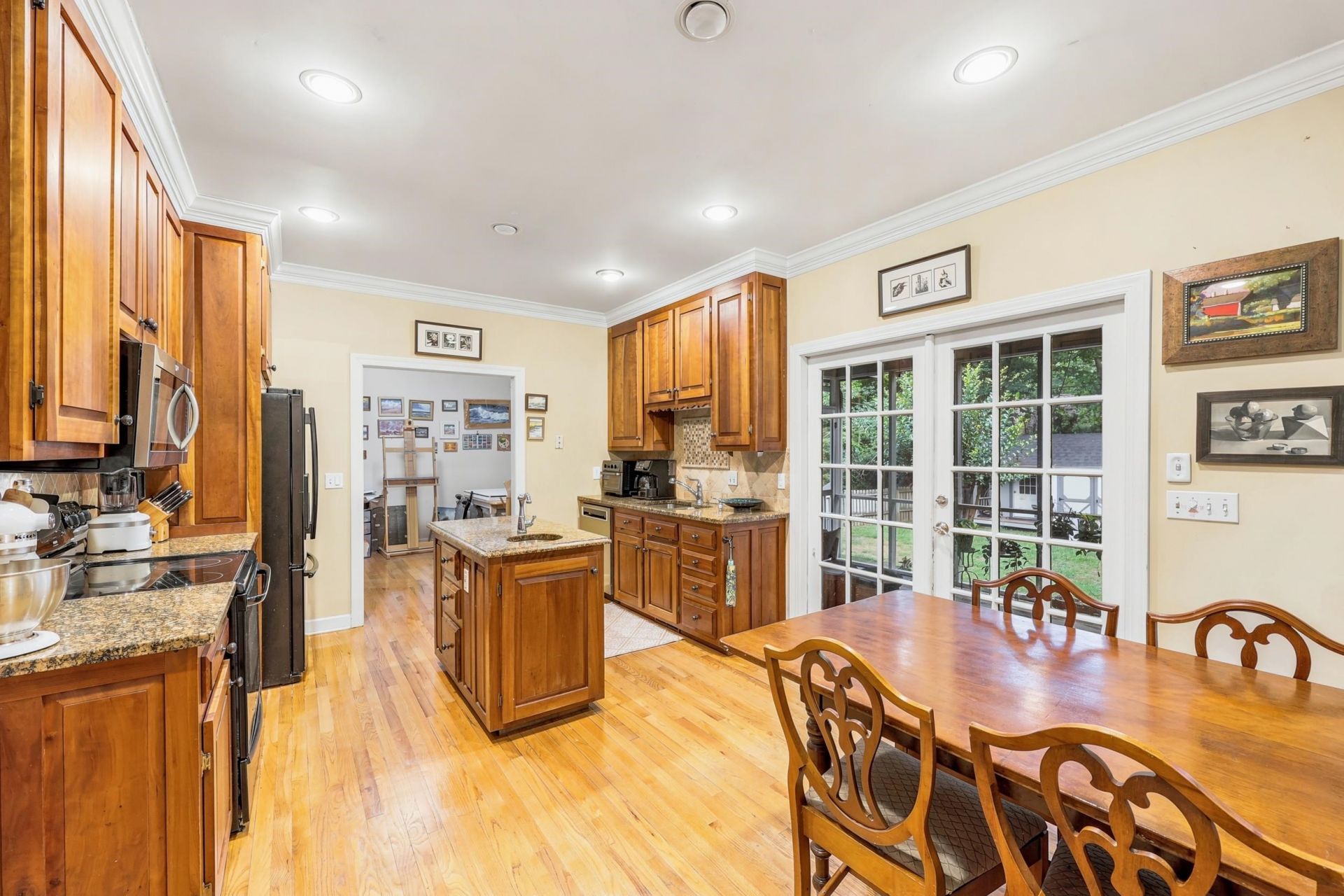 329 Great Lakes Rd.  Photo 13