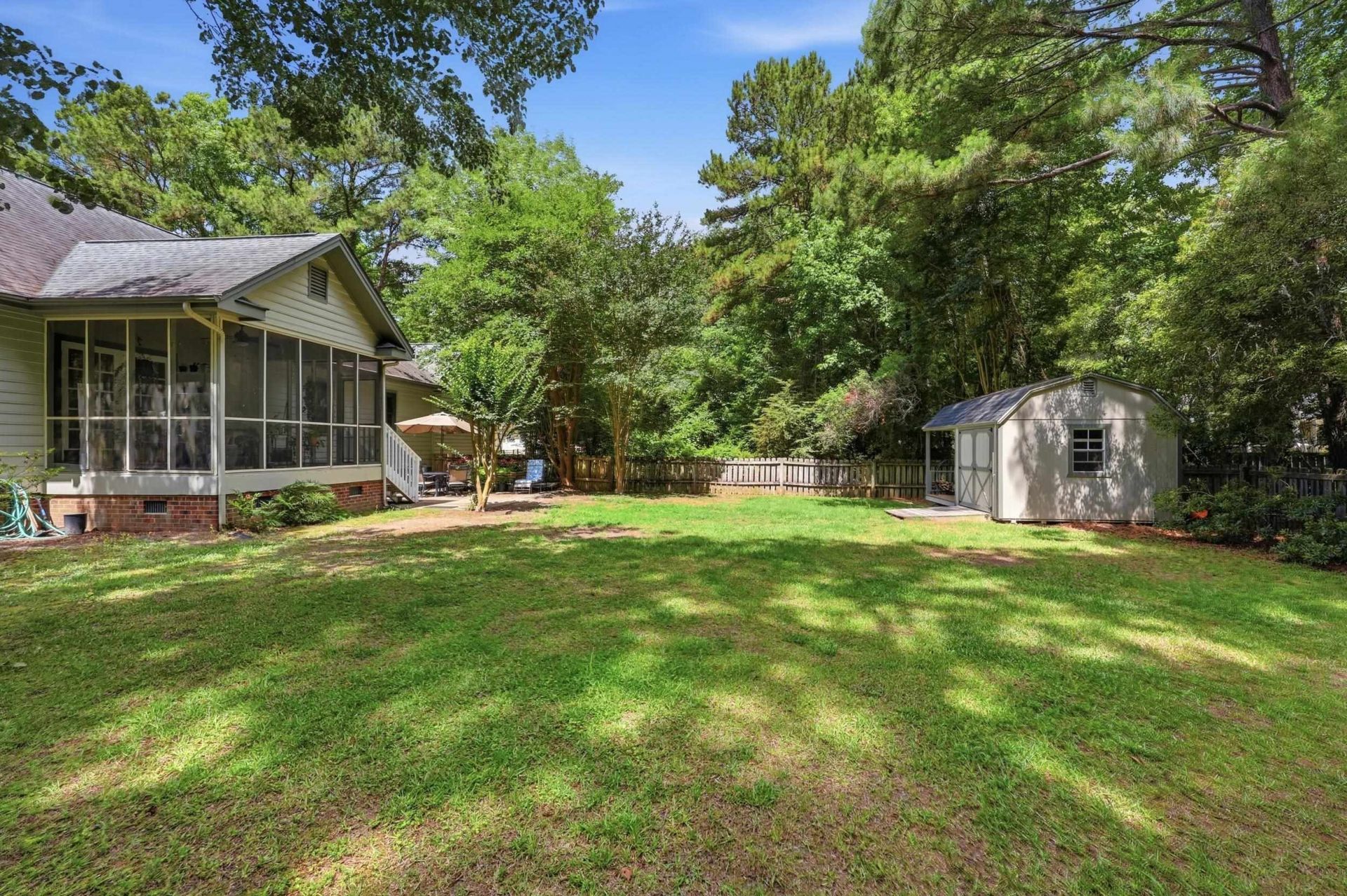 329 Great Lakes Rd.  Photo 47