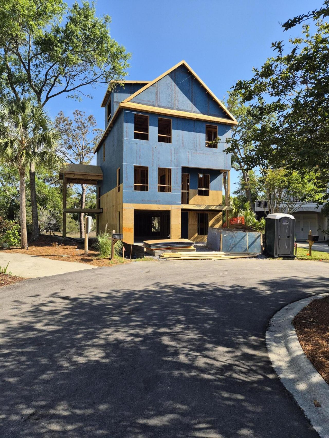 5805 Back Bay Drive Photo 1