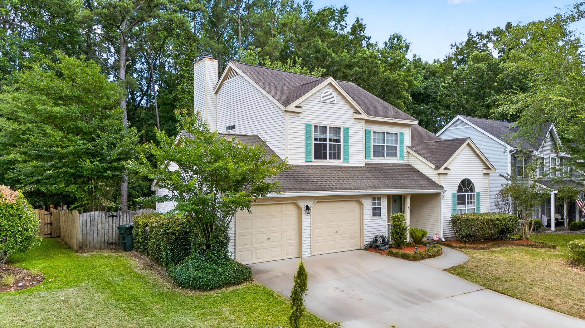 141 Isherwood Drive Photo 10