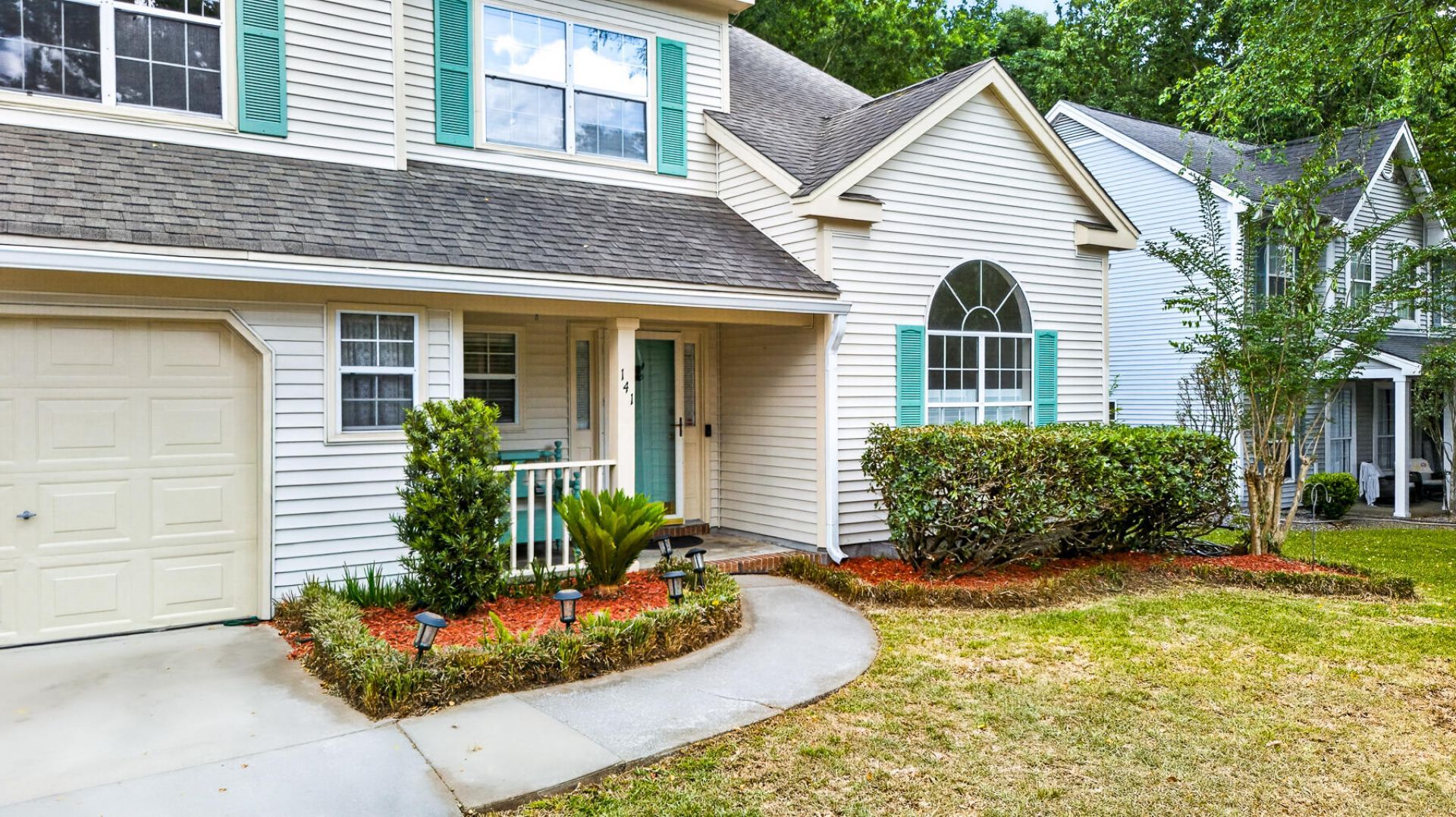 141 Isherwood Drive Photo 17