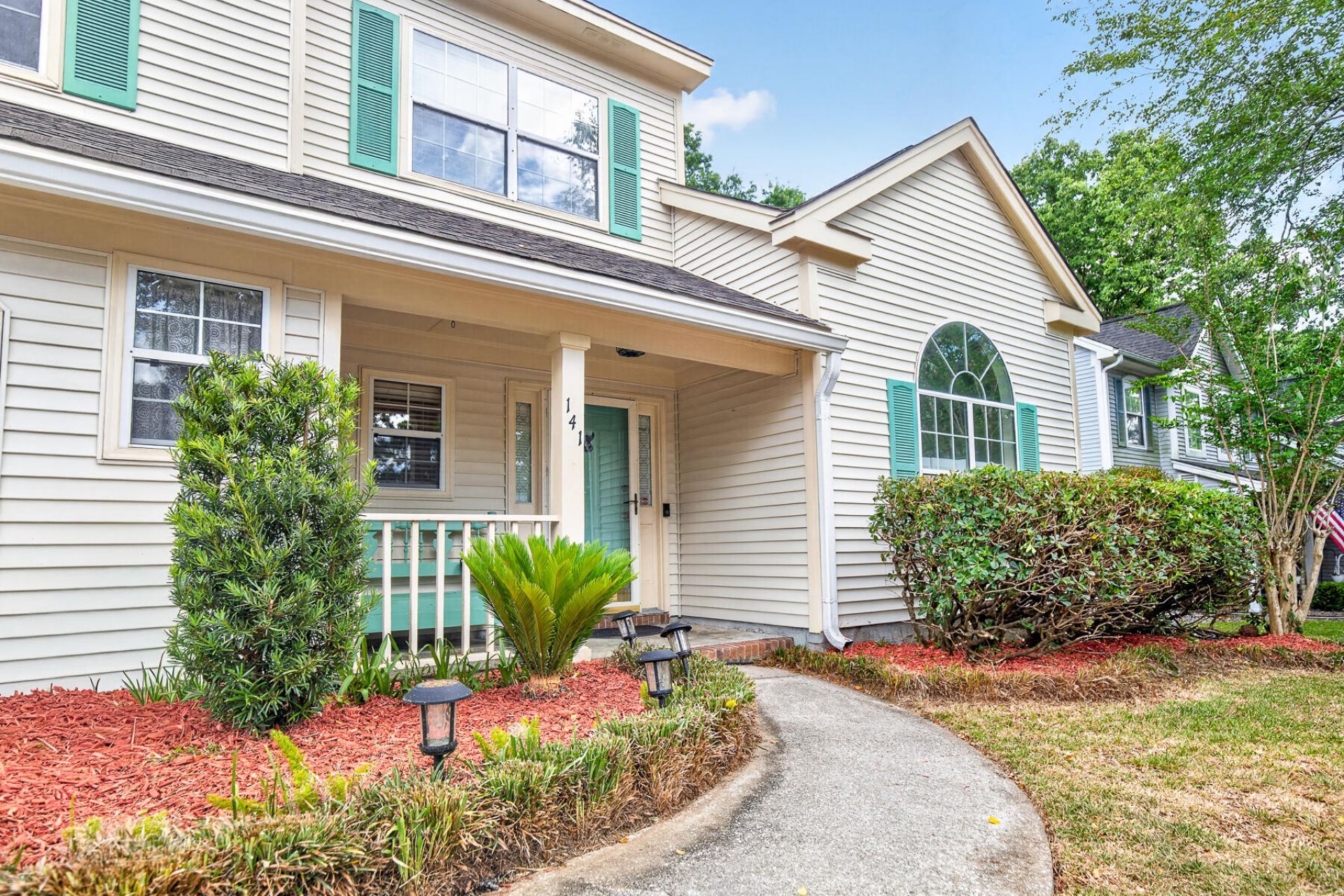 141 Isherwood Drive Photo 18