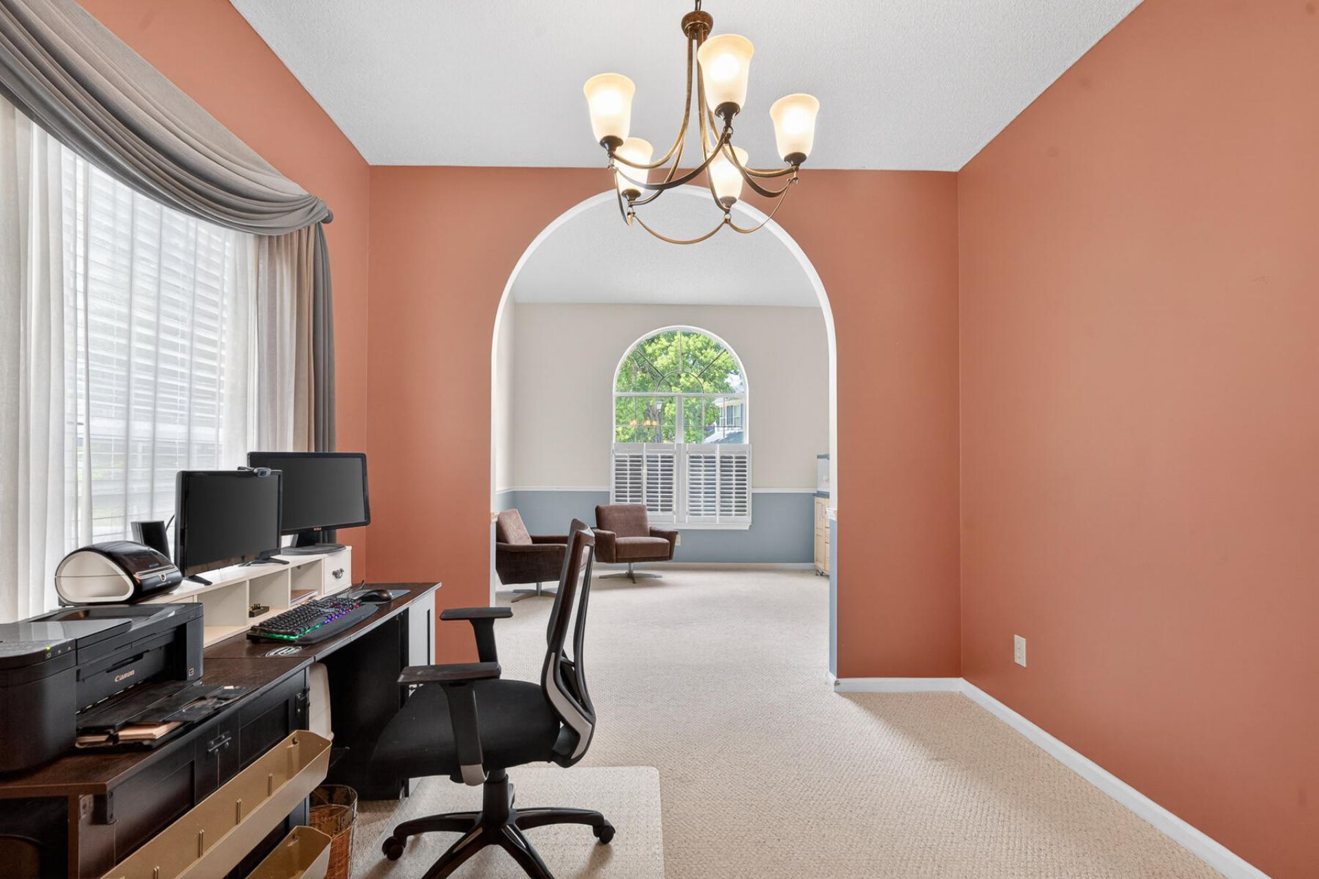 141 Isherwood Drive Photo 32