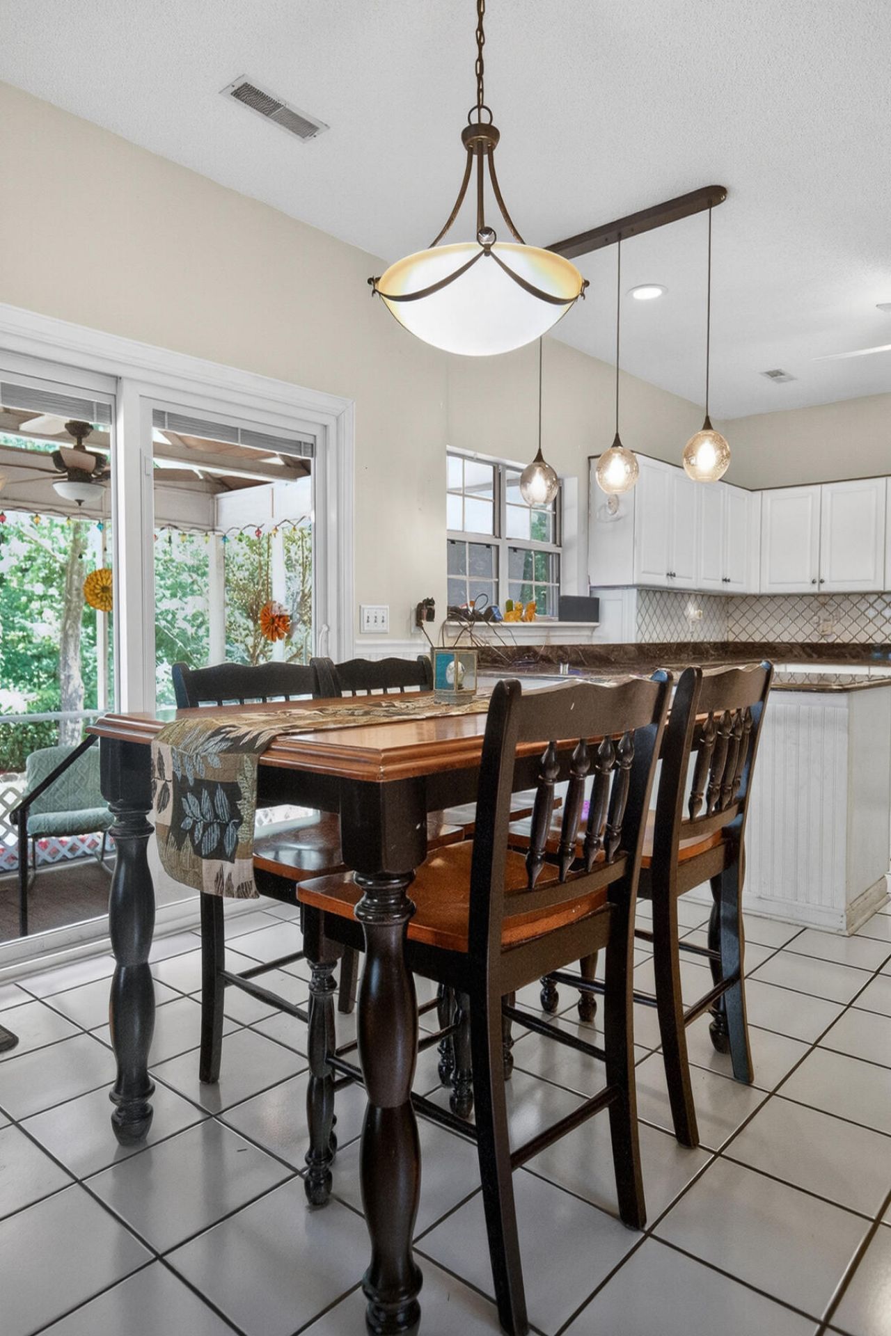 141 Isherwood Drive Photo 49