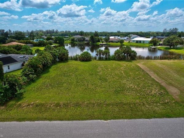 17091 Waters Edge CIR , NORTH FORT MYERS, FL 33917