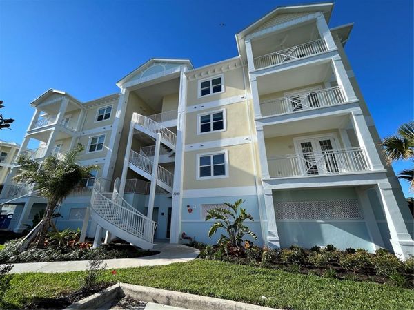 7930 34TH AVENUE W, Unit 303, BRADENTON, FL 34209