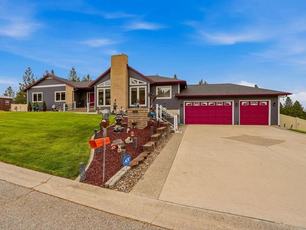 10921 E Richard Ln, Spokane Valley, WA 99206