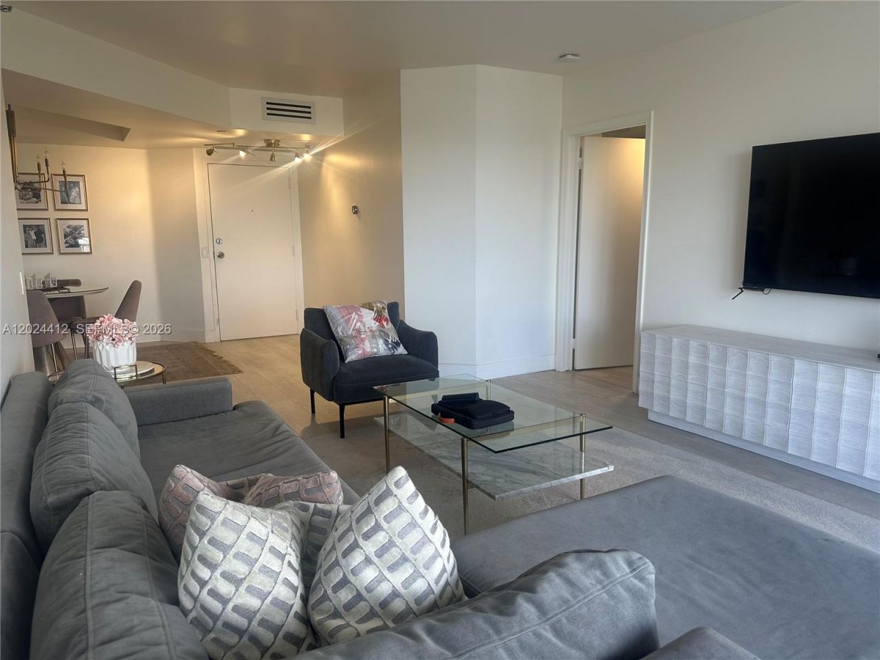 3640 Yacht Club Dr , Unit 1403, Aventura, FL 33180 Photo