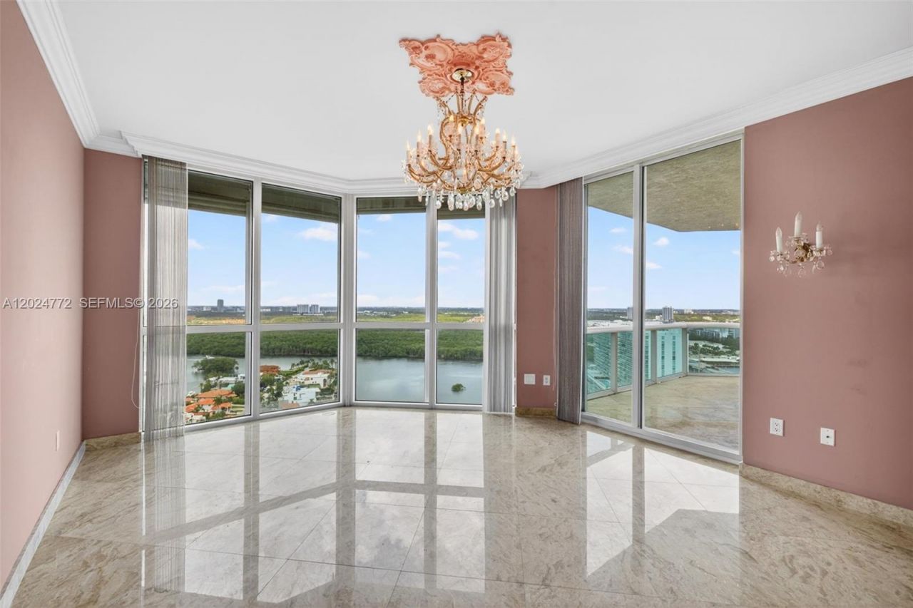16500 Collins Ave, Unit TS-3, Sunny Isles Beach, FL 33160 Photo
