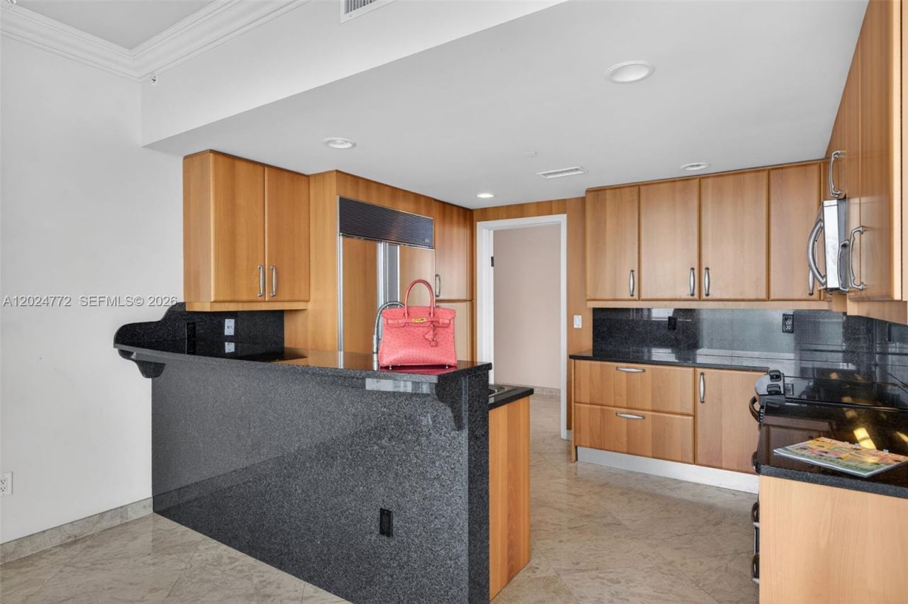 16500 Collins Ave, Unit TS-3, Sunny Isles Beach, FL 33160 Photo