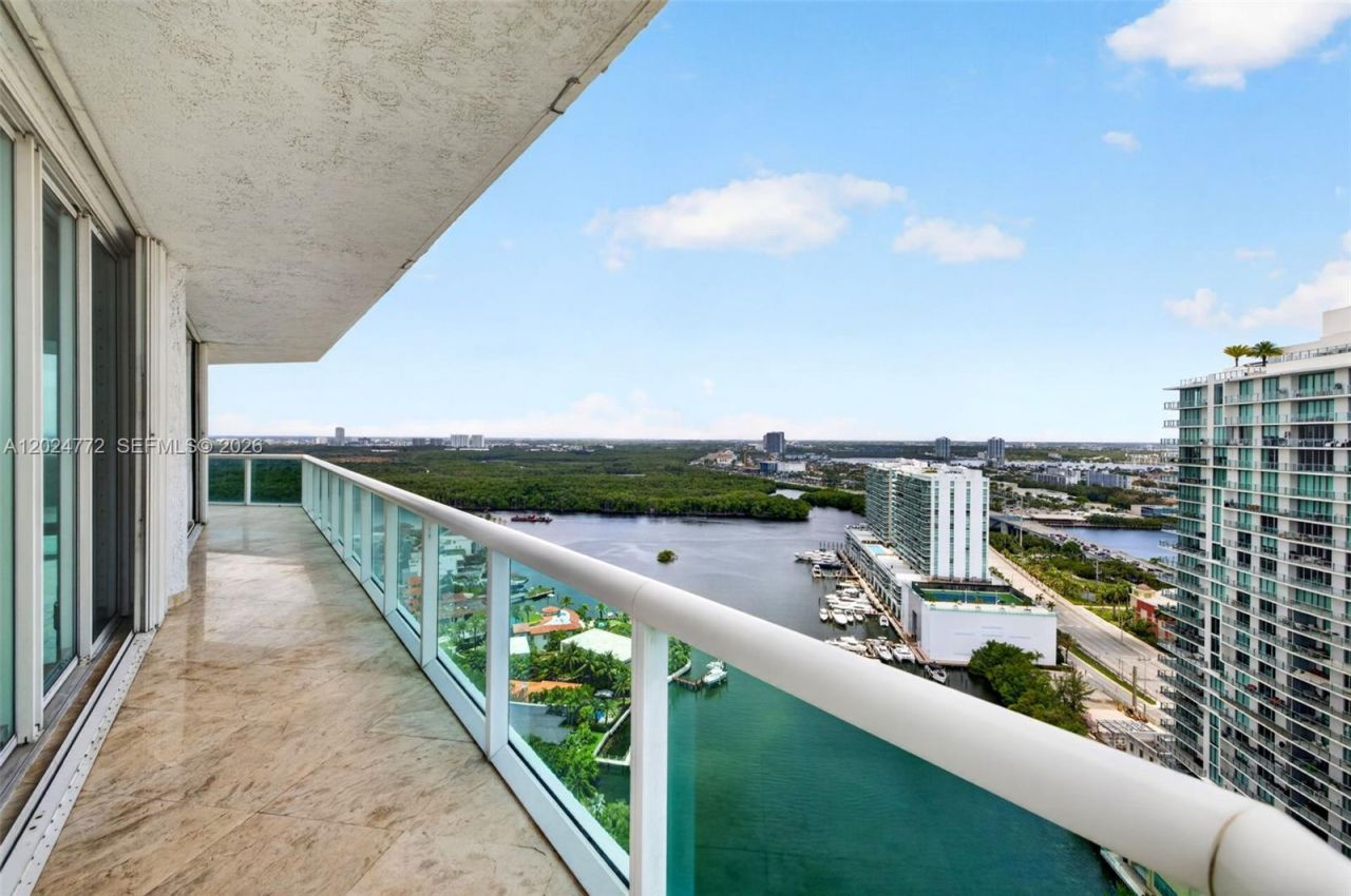 16500 Collins Ave, Unit TS-3, Sunny Isles Beach, FL 33160 Photo