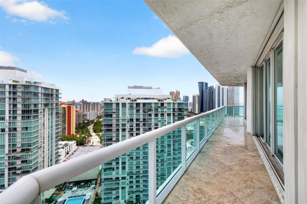 16500 Collins Ave, Unit TS-3, Sunny Isles Beach, FL 33160 Photo