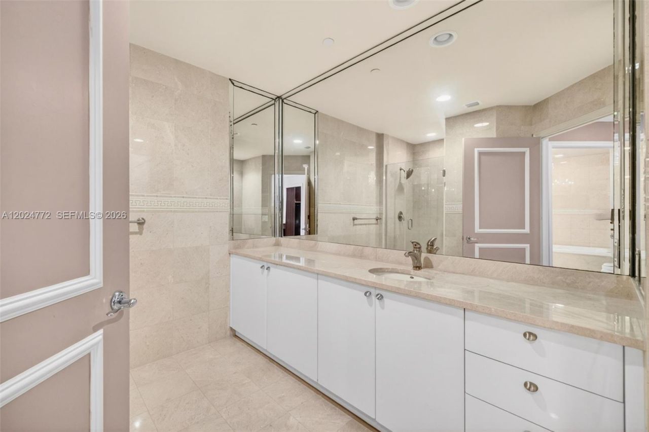 16500 Collins Ave, Unit TS-3, Sunny Isles Beach, FL 33160 Photo