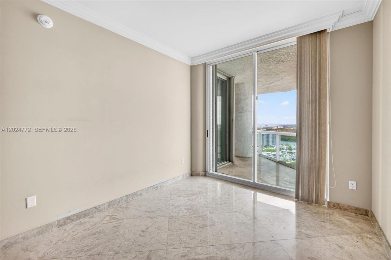 16500 Collins Ave, Unit TS-3, Sunny Isles Beach, FL 33160 Photo
