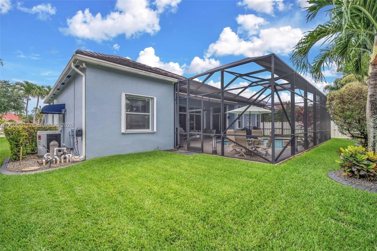 1434 SW 159th Ln, Pembroke Pines, FL 33027 Photo