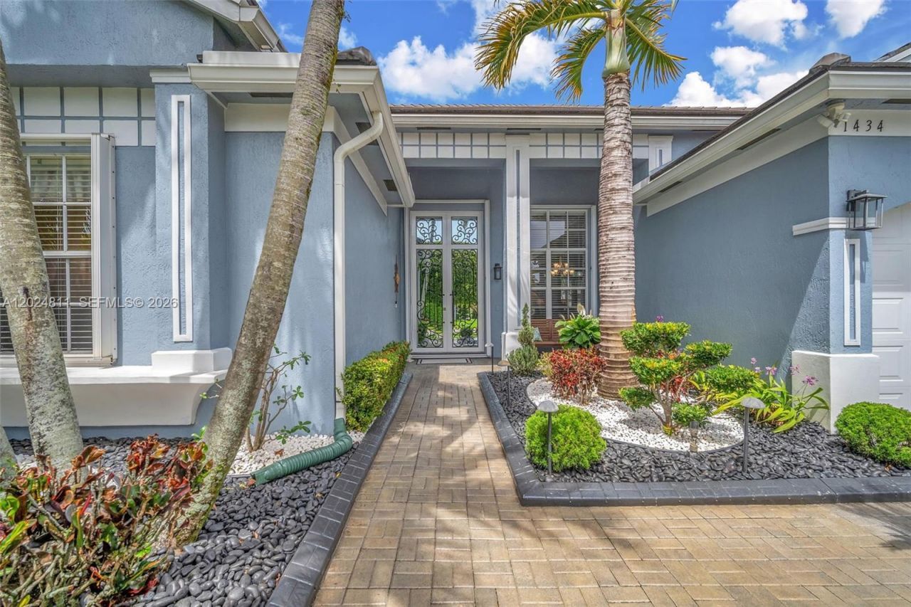 1434 SW 159th Ln, Pembroke Pines, FL 33027 Photo