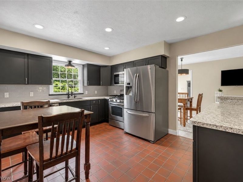 1070 Congress Lake Road , Mogadore, OH 44260 Photo 5