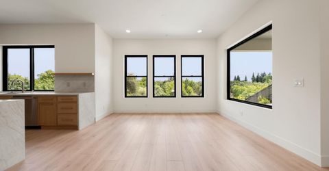 405 East St, Roseville, CA 95678 Photo