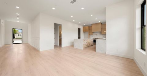 405 East St, Roseville, CA 95678 Photo