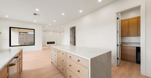 405 East St, Roseville, CA 95678 Photo