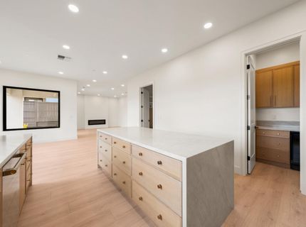 405 East St, Roseville, CA 95678 Photo