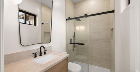 405 East St, Roseville, CA 95678 Photo
