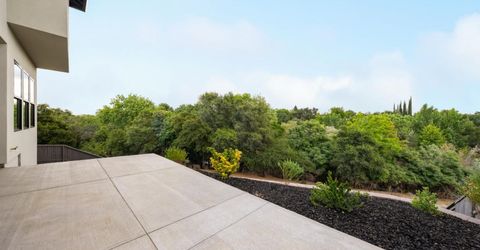 405 East St, Roseville, CA 95678 Photo