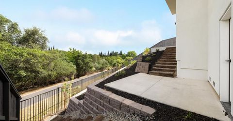 405 East St, Roseville, CA 95678 Photo