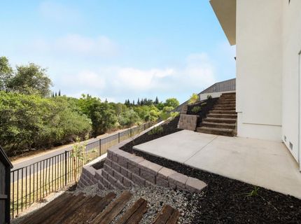 405 East St, Roseville, CA 95678 Photo
