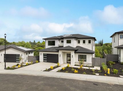 405 East St, Roseville, CA 95678 Photo