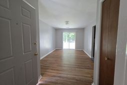 100 Dootsie Court photo 4