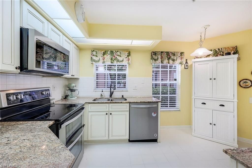 28068 Cavendish Ct , Unit 2301, Bonita Springs, FL 34135 Photo