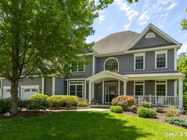 60 Kensington, Cheshire, CT 06410
