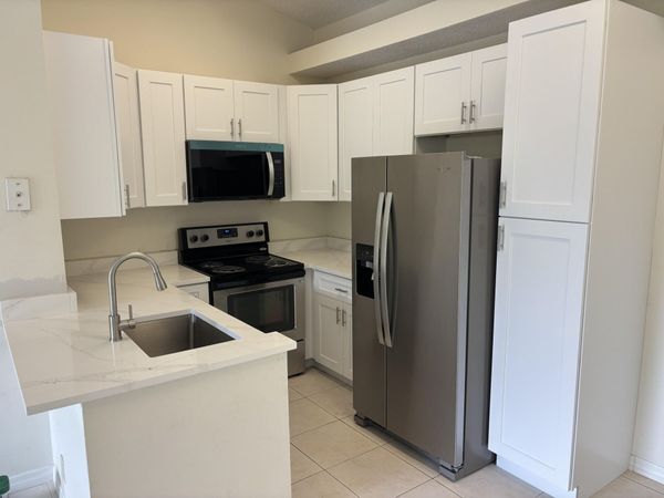 701 Lyons Road, Unit 13206, Coconut Creek, FL 33063