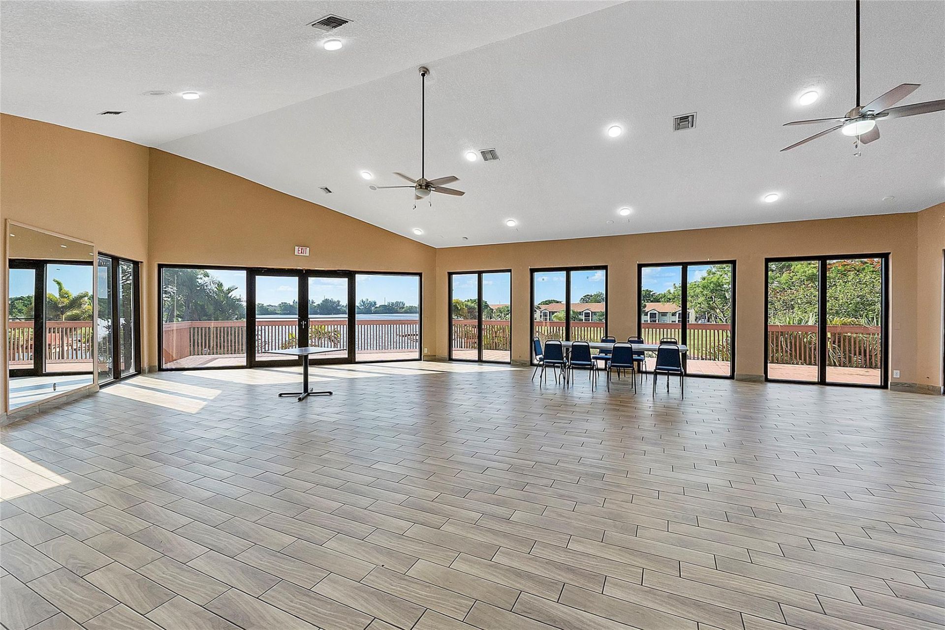 31 Columbia Court, Deerfield Beach, FL 33442 Photo