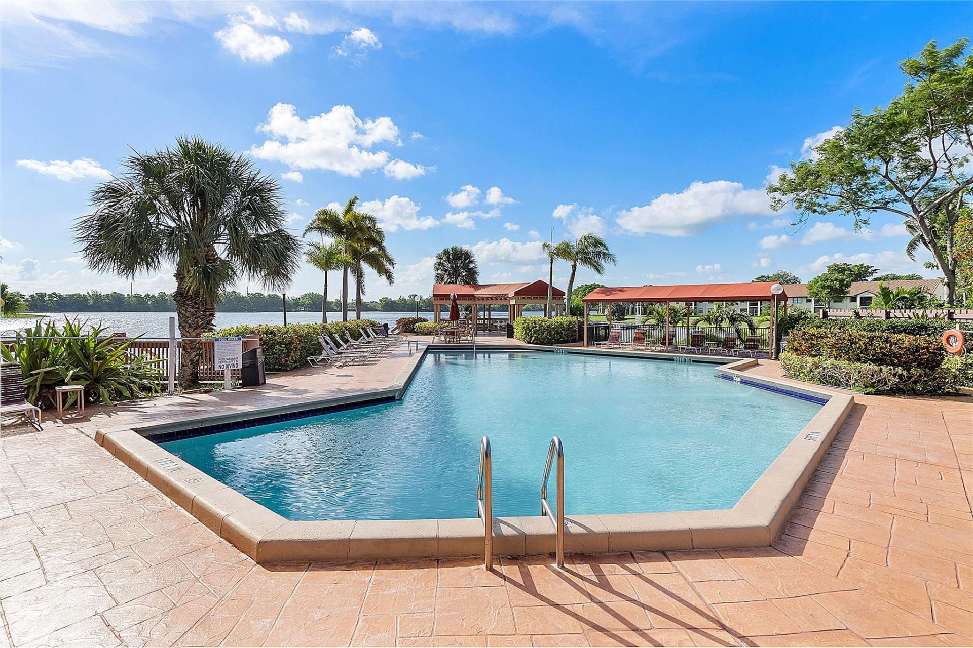31 Columbia Court, Deerfield Beach, FL 33442 Photo