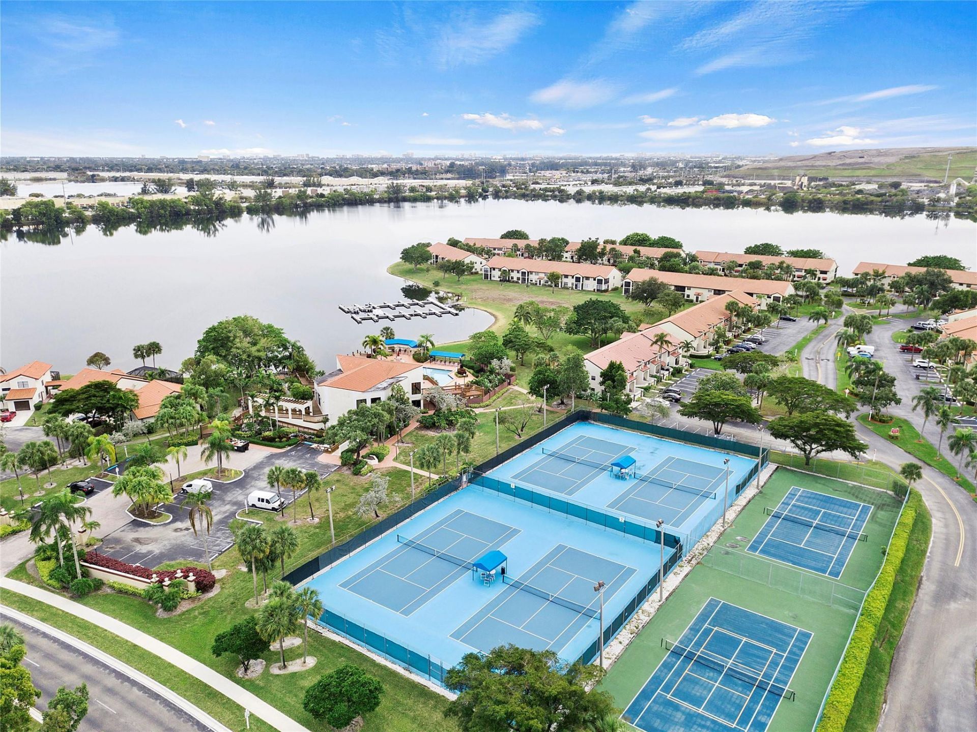 31 Columbia Court, Deerfield Beach, FL 33442 Photo