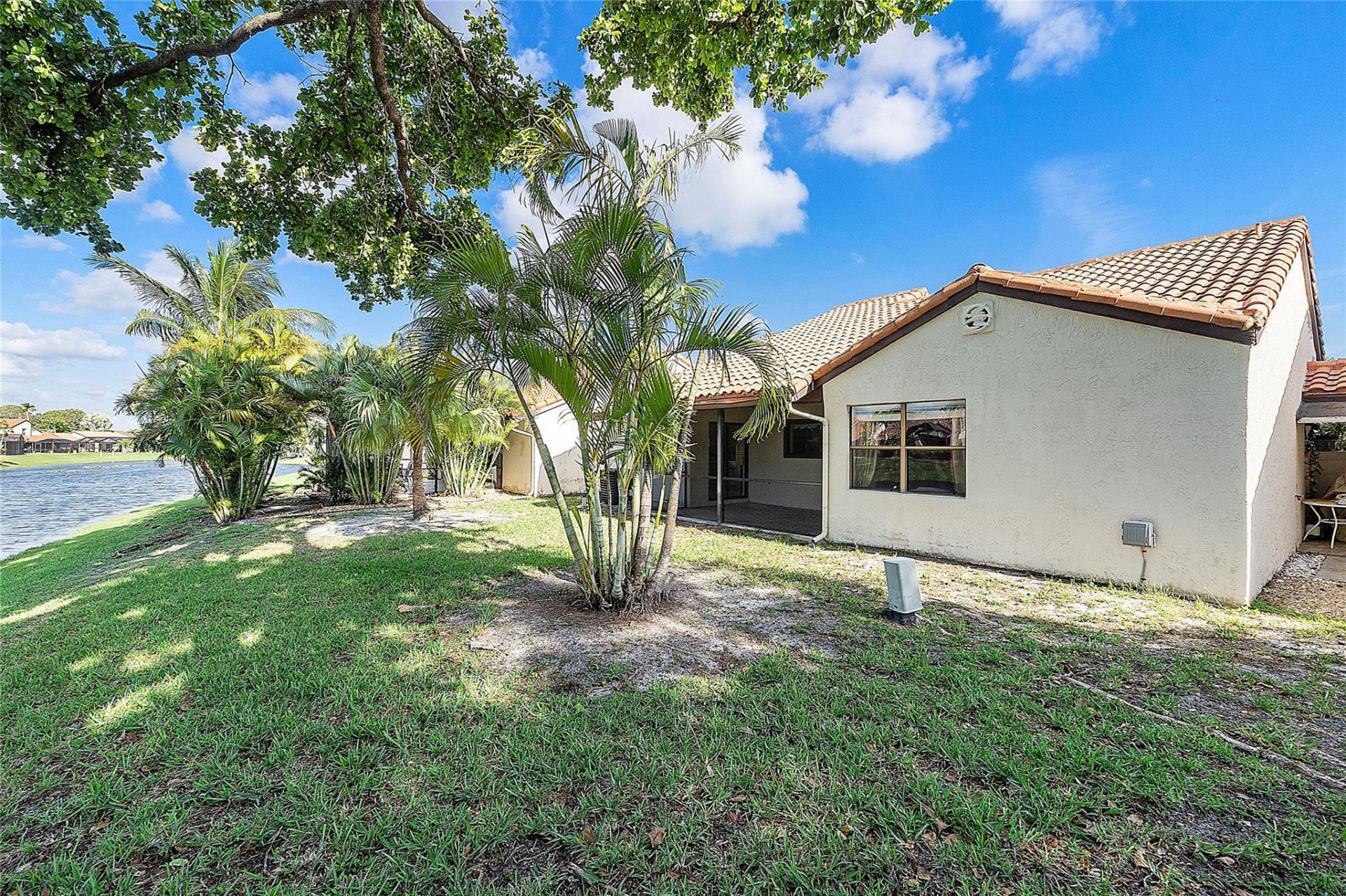 31 Columbia Court, Deerfield Beach, FL 33442 Photo