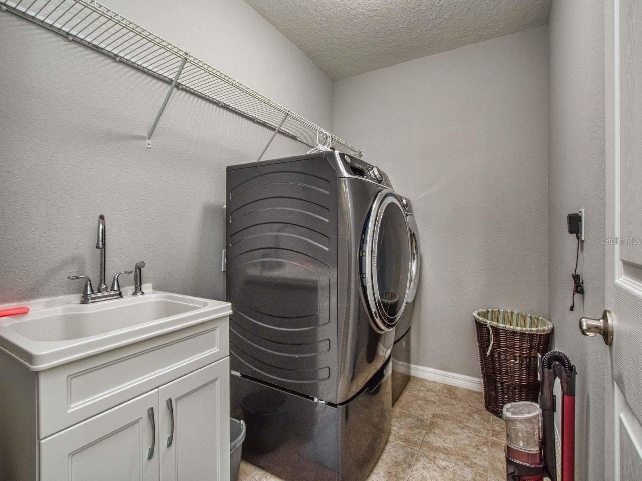 14291 Woodchip Court, Orlando, FL 32824 Photo
