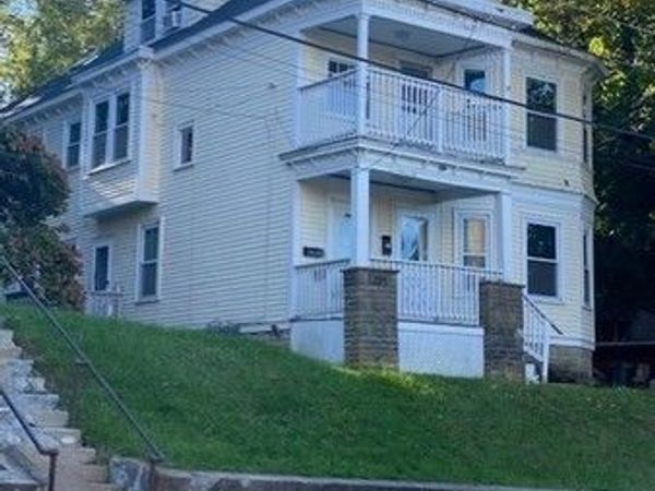 112 Blaisdell St, Unit 2, Haverhill, MA 01830