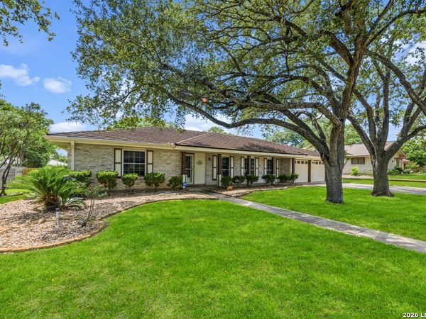 6022 WINDING RIDGE DR, Windcrest, TX 78239
