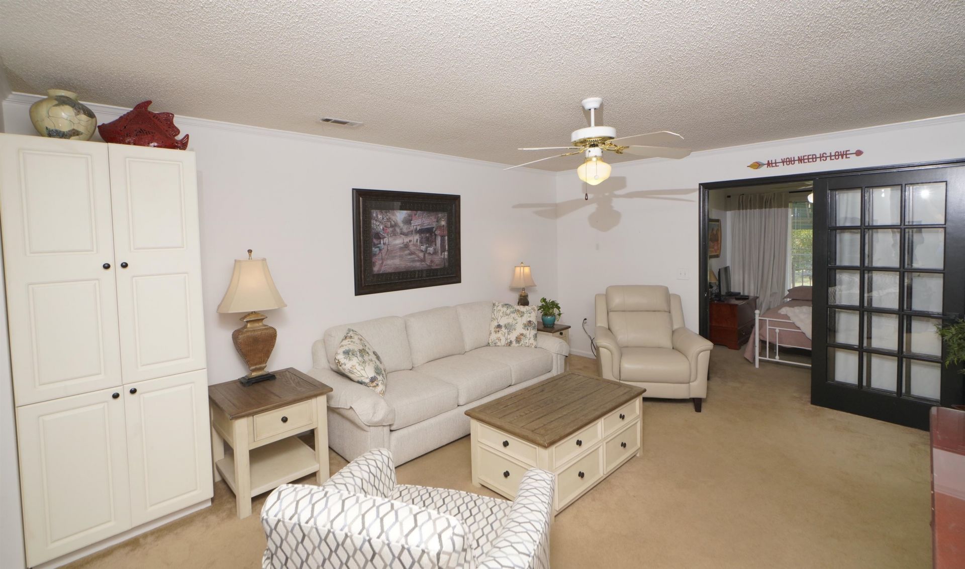 9772 Leyland Dr.  Photo 4