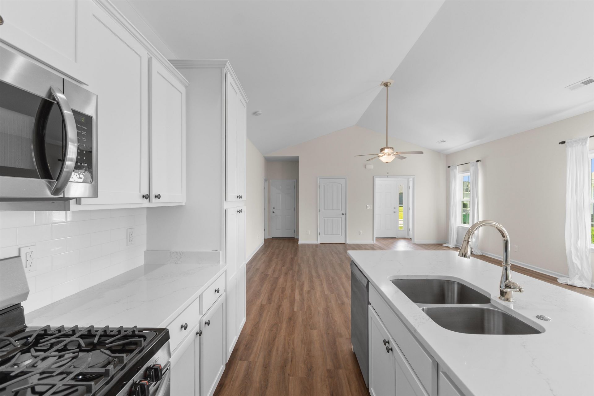 503 Grain Field Dr.  Photo 6