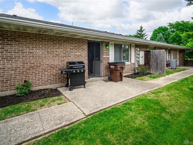 7709 Essington Circle, Washington Township, OH 45459 Photo 12