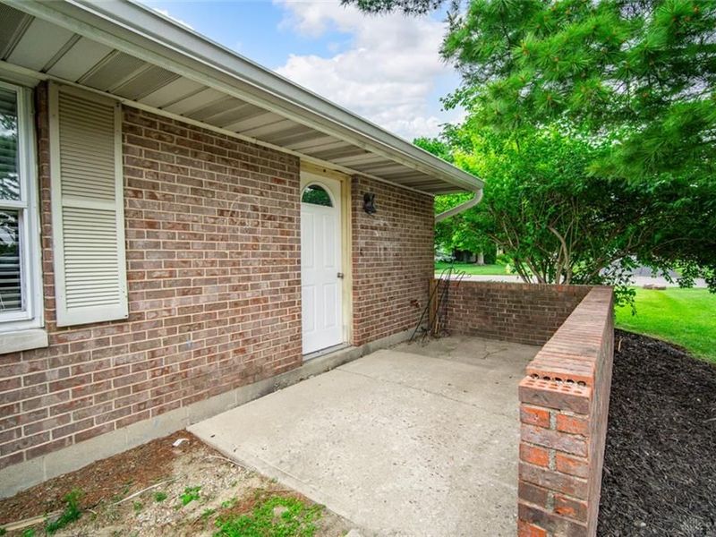 7709 Essington Circle, Washington Township, OH 45459 Photo 13