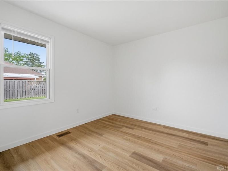 7709 Essington Circle, Washington Township, OH 45459 Photo 37