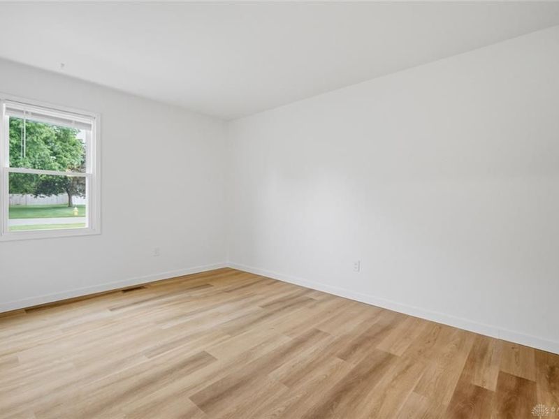 7709 Essington Circle, Washington Township, OH 45459 Photo 41