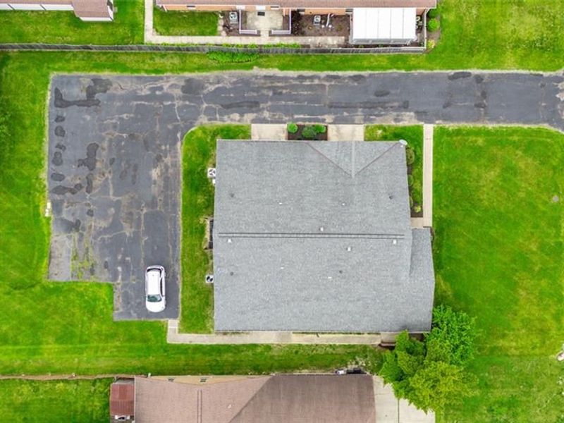 7709 Essington Circle, Washington Township, OH 45459 Photo 8