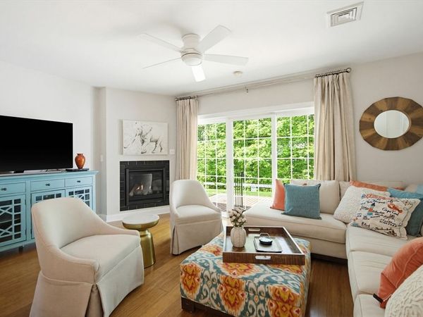 89 Terry Ln, Unit 89, Plainville, MA 02762